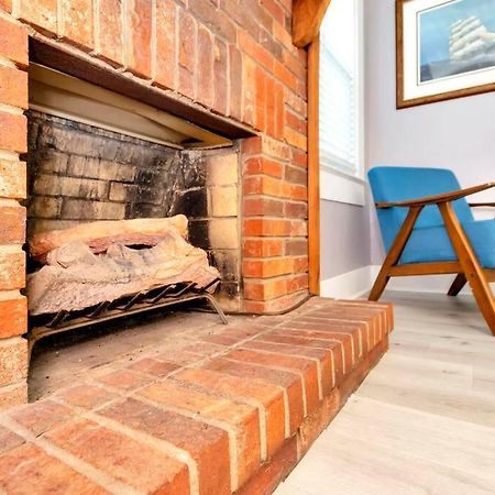 Cozy Bungalow With Patio & Grill, Private And Location Tampa Zewnętrze zdjęcie
