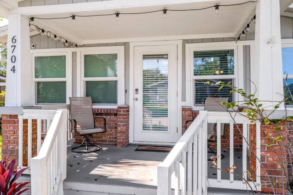 Cozy Bungalow With Patio & Grill, Private And Location Tampa Zewnętrze zdjęcie